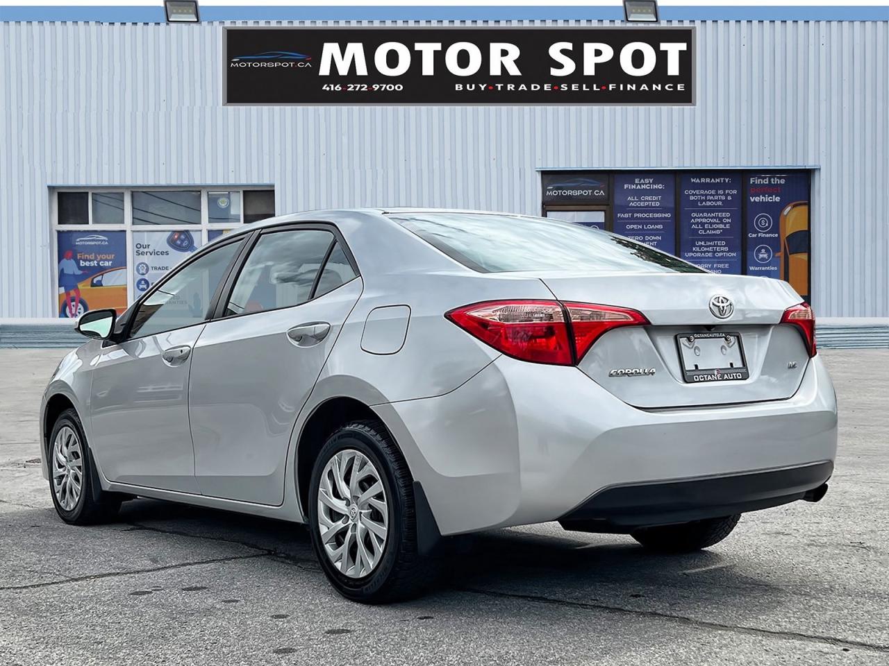 2018 Toyota Corolla LE Photo4