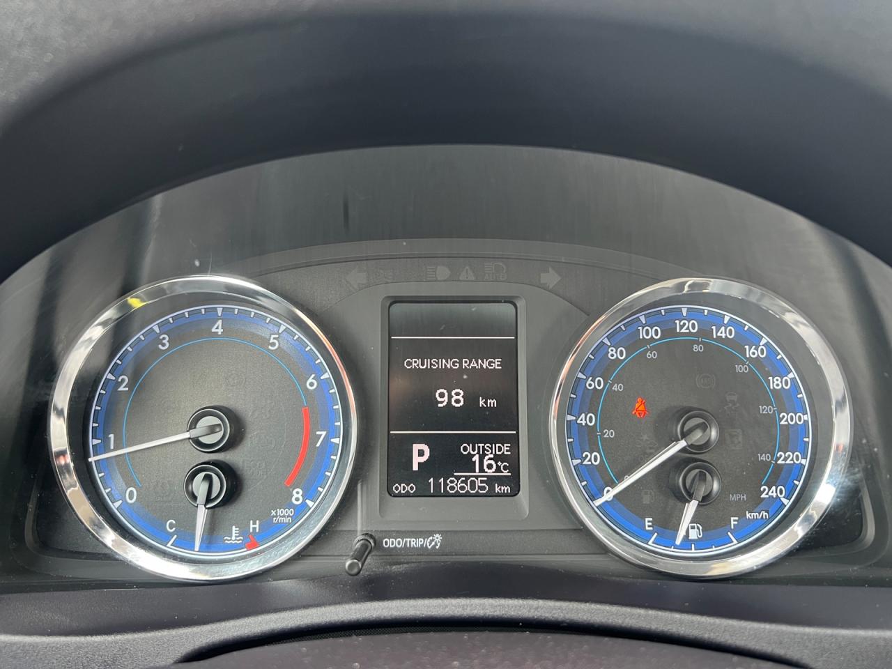 2018 Toyota Corolla LE Photo