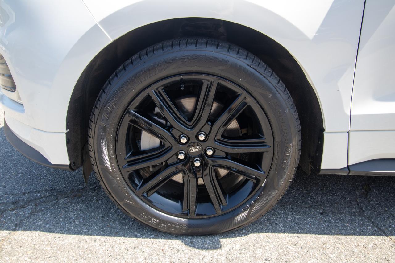 2022 Ford Edge ST LINE AWD Photo5
