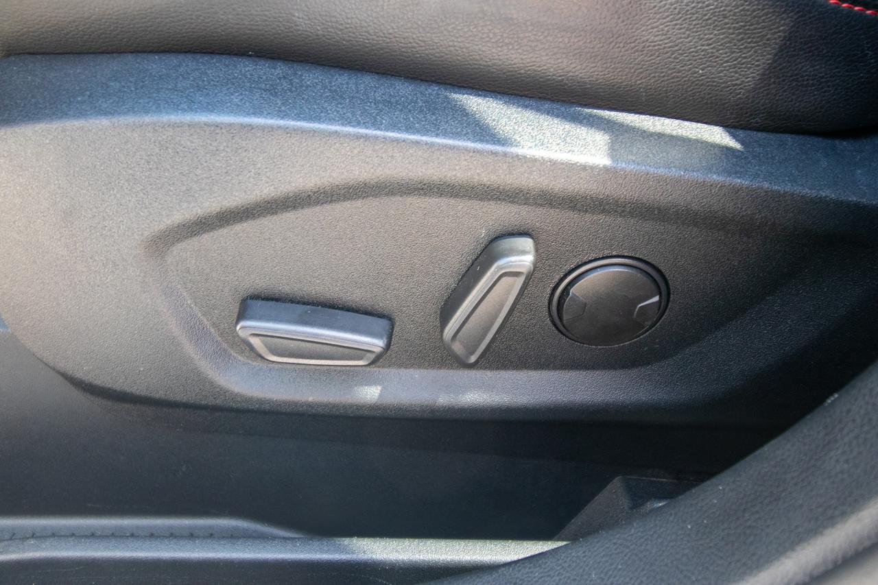 2022 Ford Edge ST LINE AWD Photo5