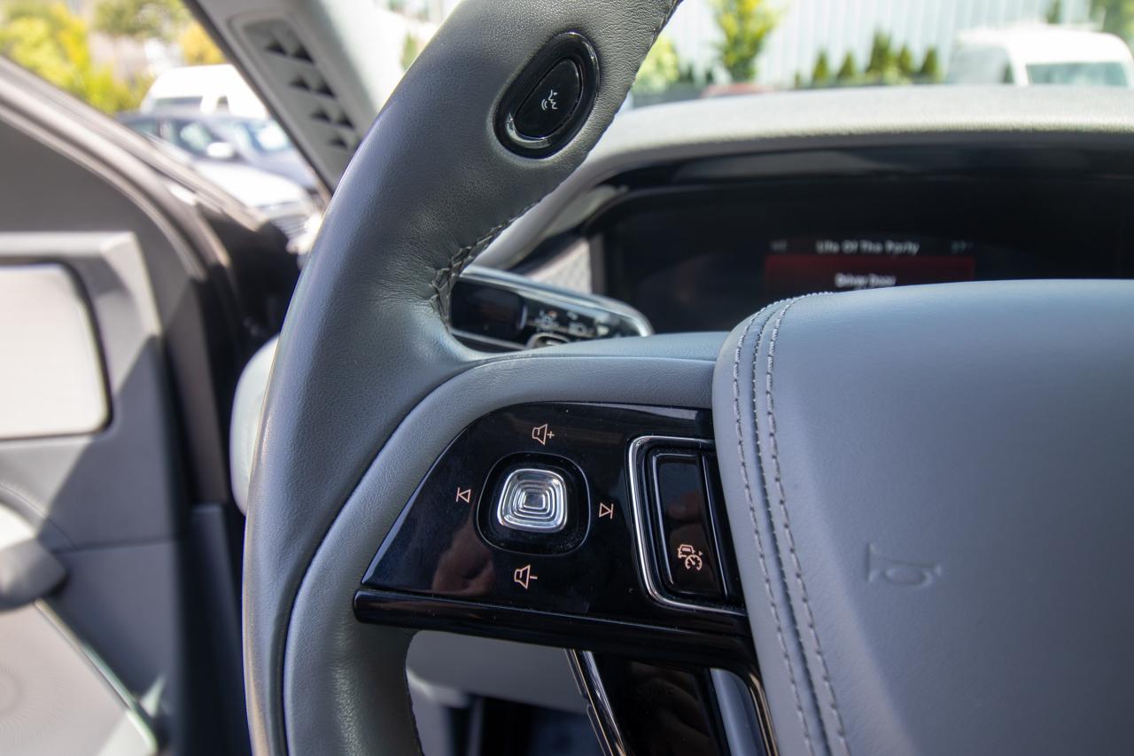 2021 Lincoln Aviator Grand Touring Photo5