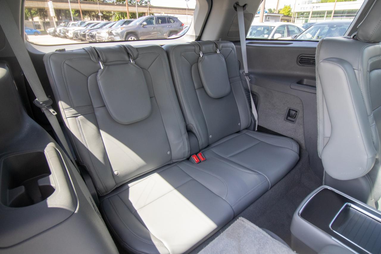 2021 Lincoln Aviator Grand Touring Photo5