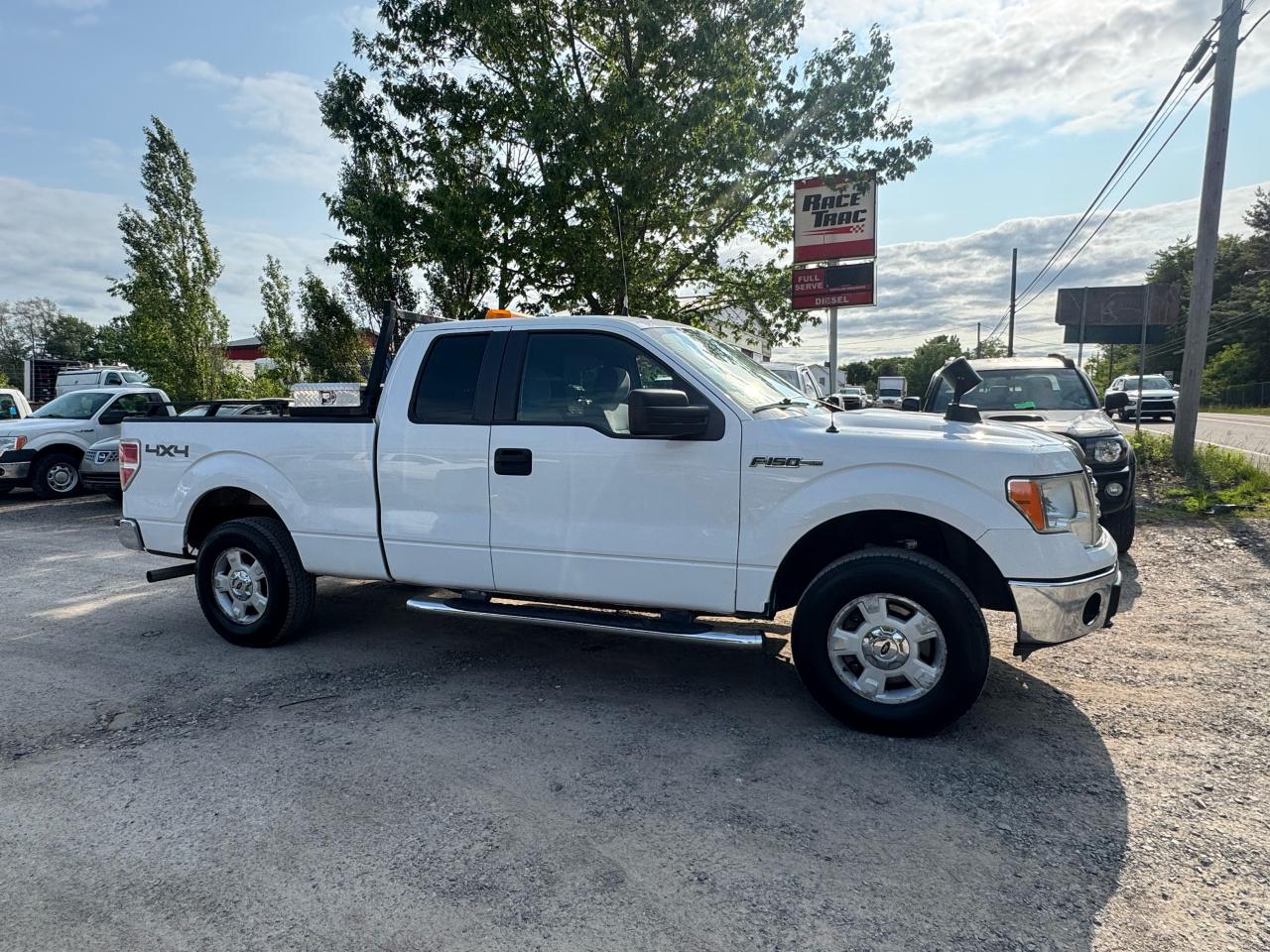 2014 Ford F-150 XLT - Photo #3