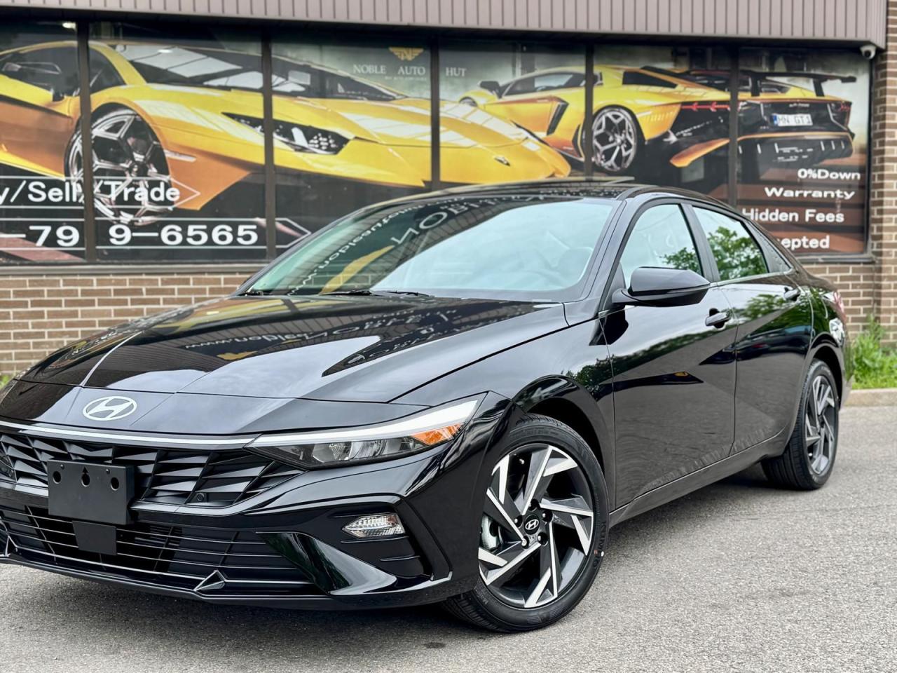 2025 Hyundai Elantra Luxury Photo2