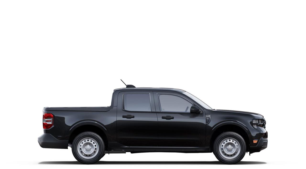 2025 Ford Maverick XL AWD SuperCrew Photo4