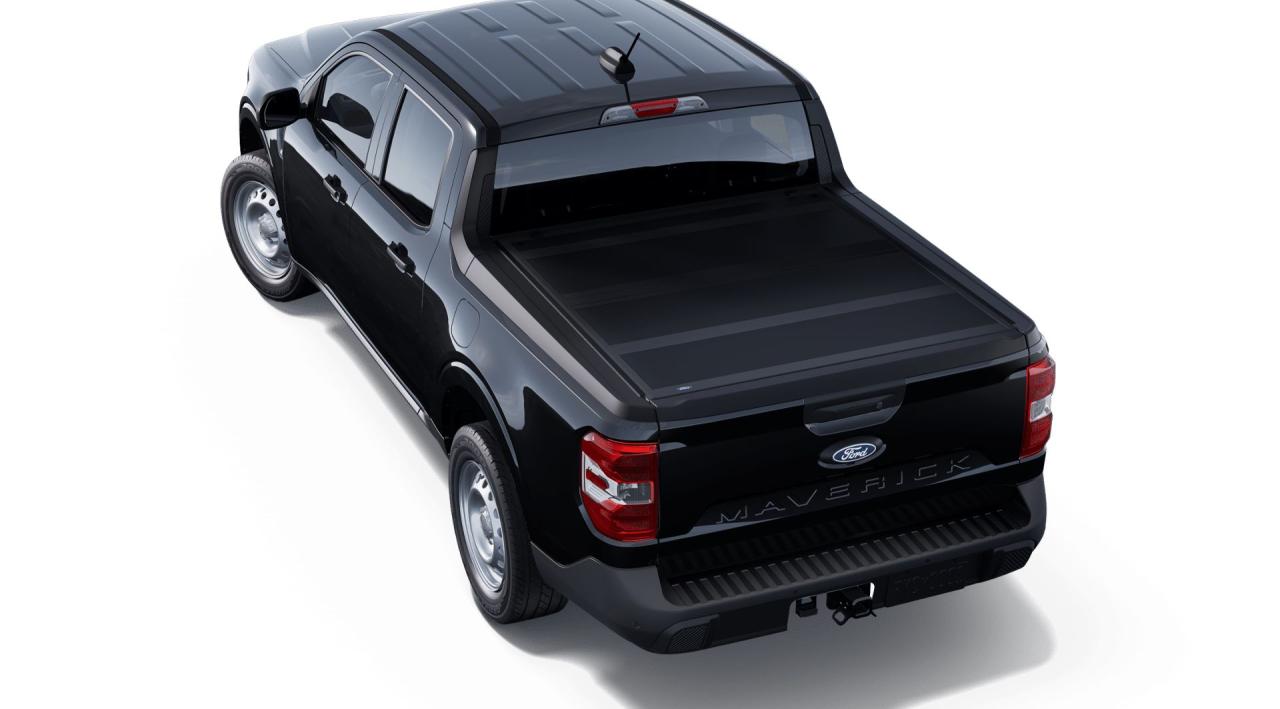 2025 Ford Maverick XL AWD SuperCrew Photo1
