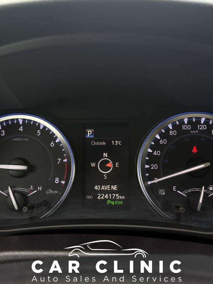 2017 Toyota Highlander LIMITED  - Photo #27