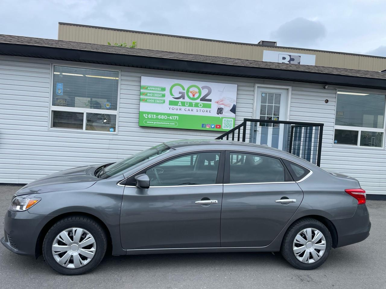 2019 Nissan Sentra SV - Photo #4