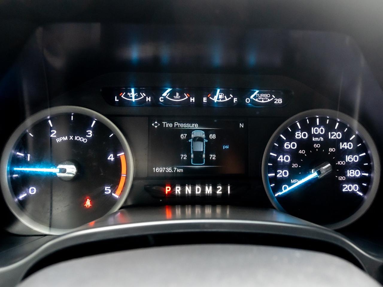 2019 Ford F-250 XLT DIESEL 8 FT BOX Photo11