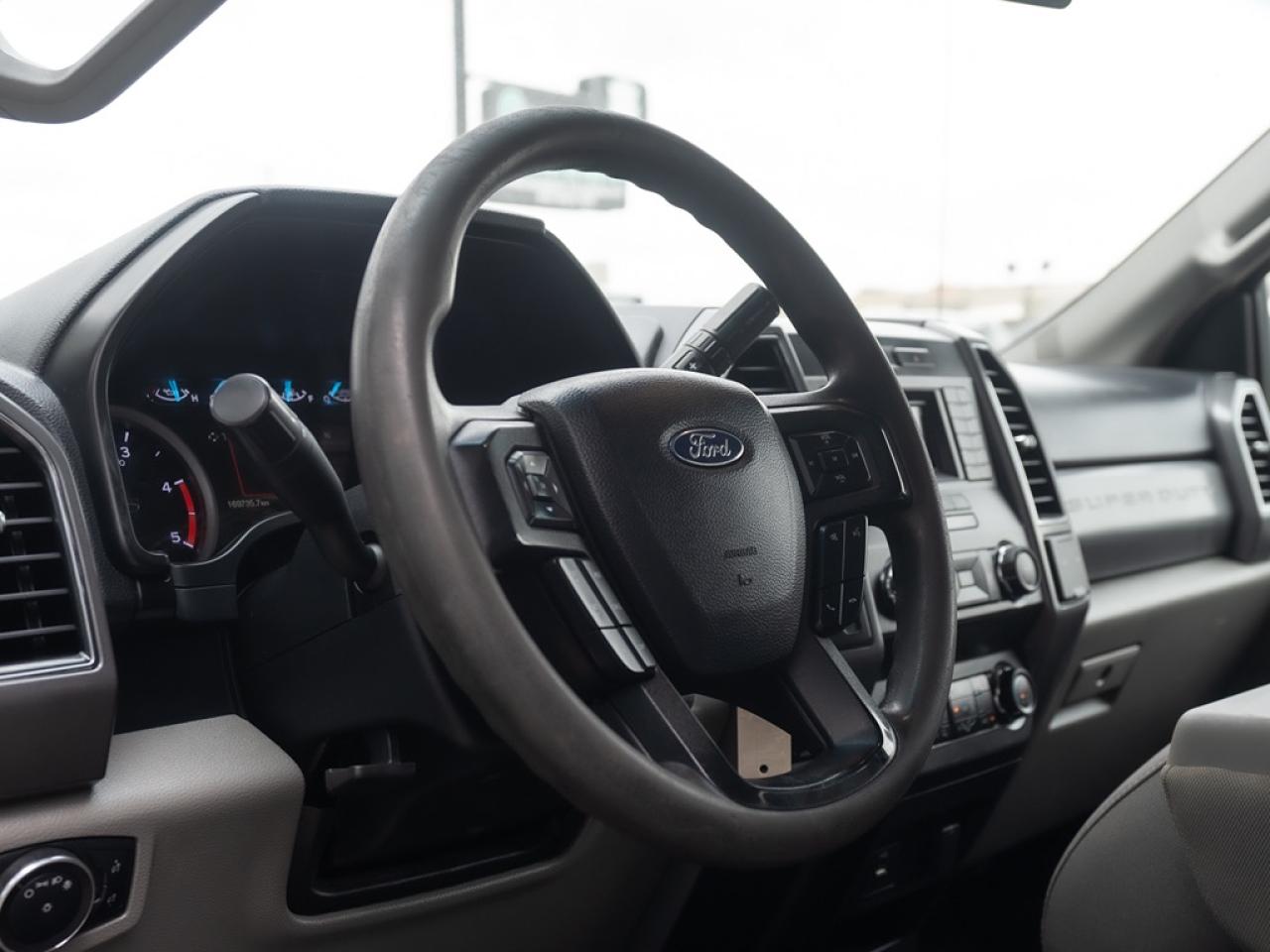 2019 Ford F-250 XLT DIESEL 8 FT BOX Photo10