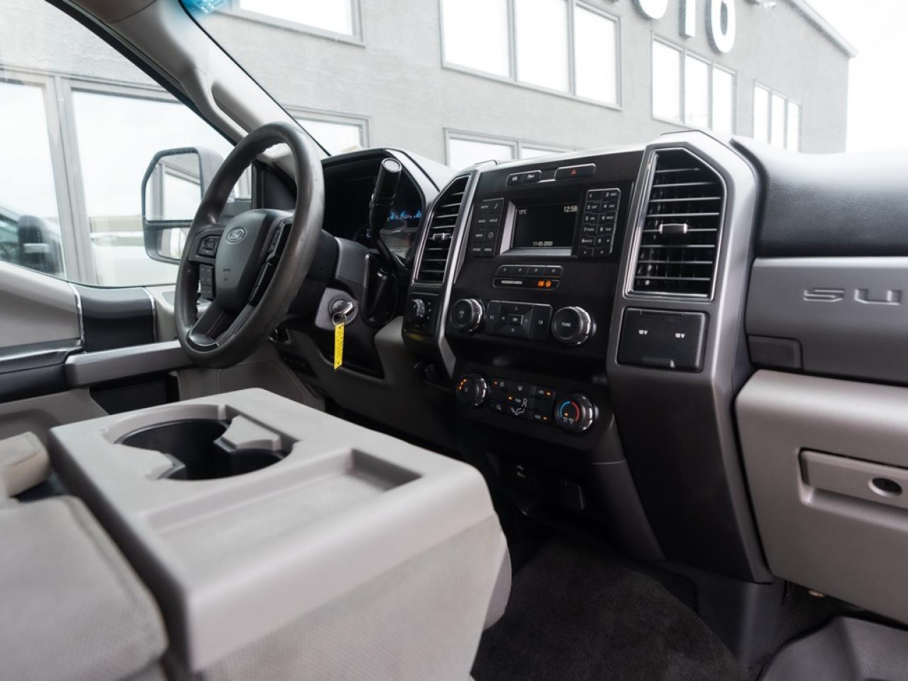 2019 Ford F-250 XLT DIESEL 8 FT BOX Photo18