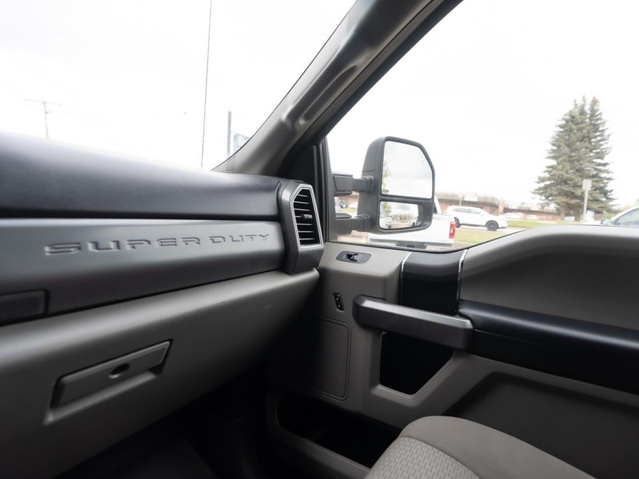 2019 Ford F-250 XLT DIESEL 8 FT BOX Photo12