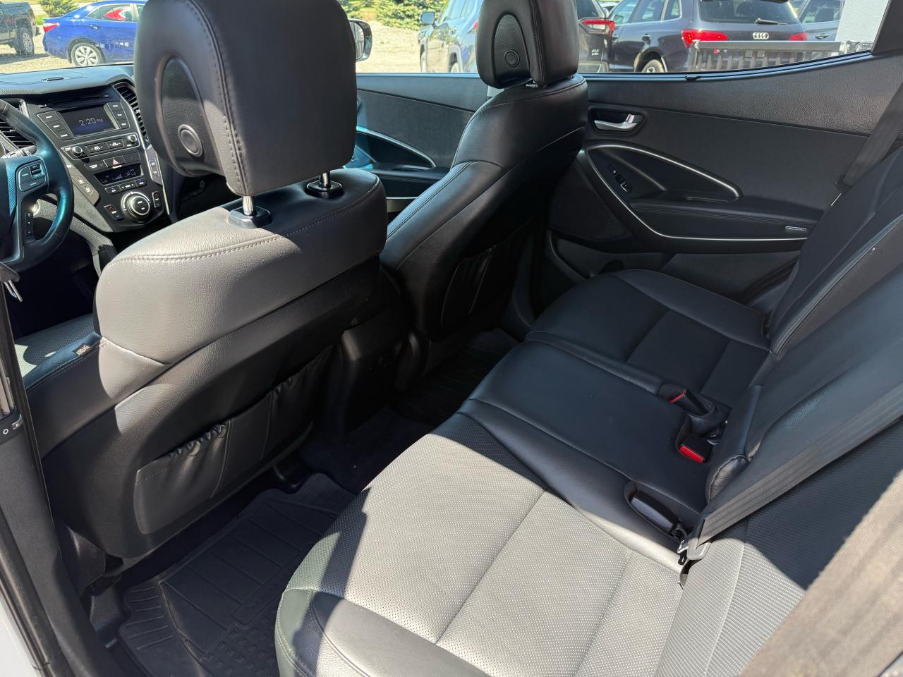 2017 Hyundai Santa Fe Sport SE | Backup Camera | Sunroof | Heated Seats - Photo #10