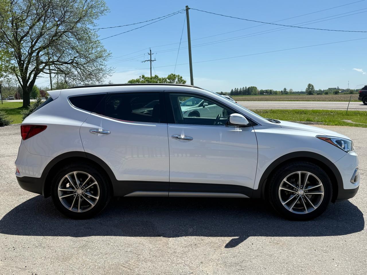 2017 Hyundai Santa Fe Sport SE | Backup Camera | Sunroof | Heated Seats - Photo #6