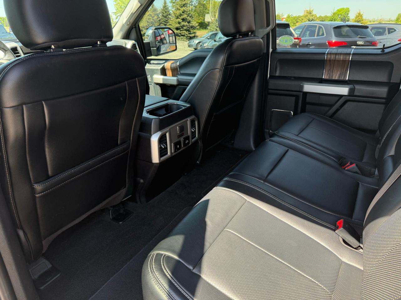 2019 Ford F-150 Lariat | Navigation | Backup Camera | Heated Seats - Photo #10