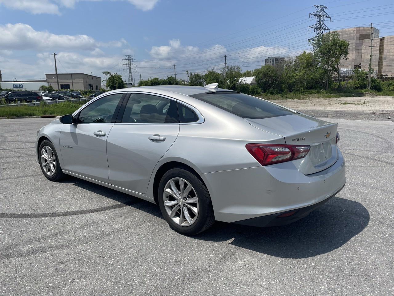 2021 Chevrolet Malibu LT - Photo #3