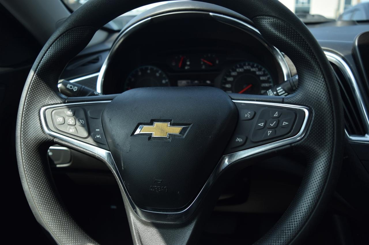 2021 Chevrolet Malibu LT - Photo #10