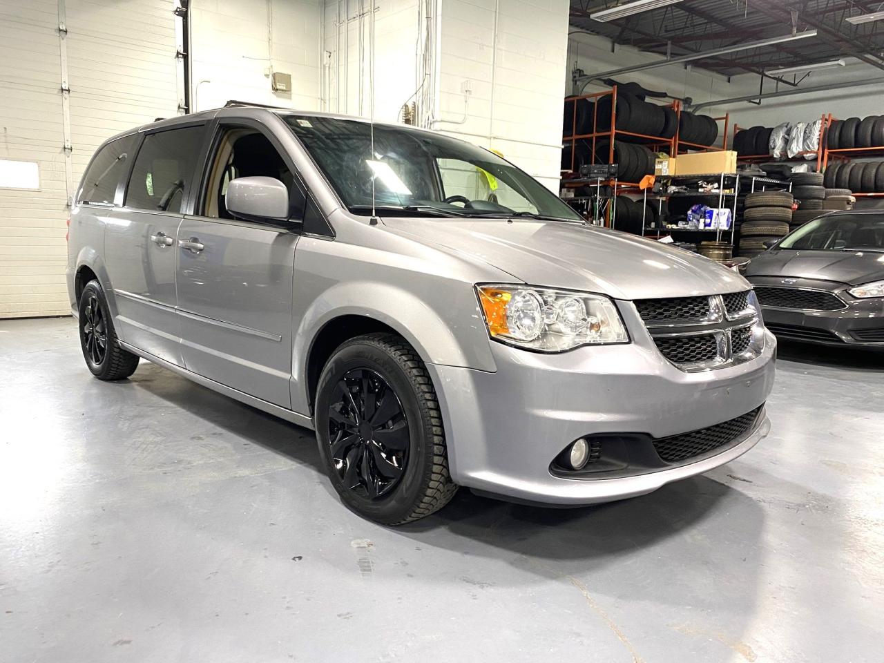 2017 Dodge Grand Caravan Crew - Photo #7