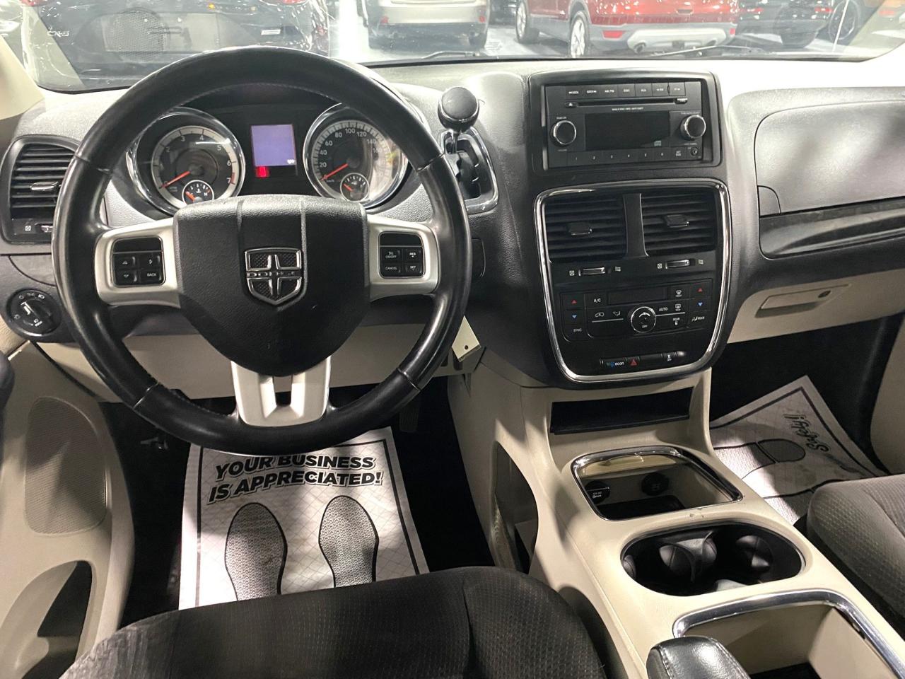 2017 Dodge Grand Caravan Crew - Photo #12