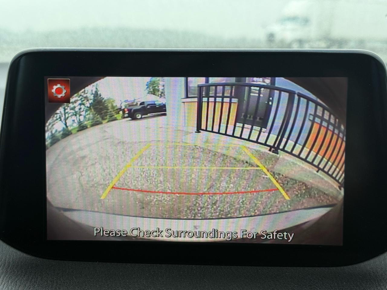2017 Mazda MAZDA3 GS | Backup Camera | Heated Seats | Bluetooth - Photo #13