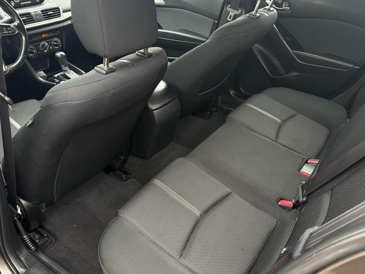 2017 Mazda MAZDA3 GS | Backup Camera | Heated Seats | Bluetooth - Photo #10