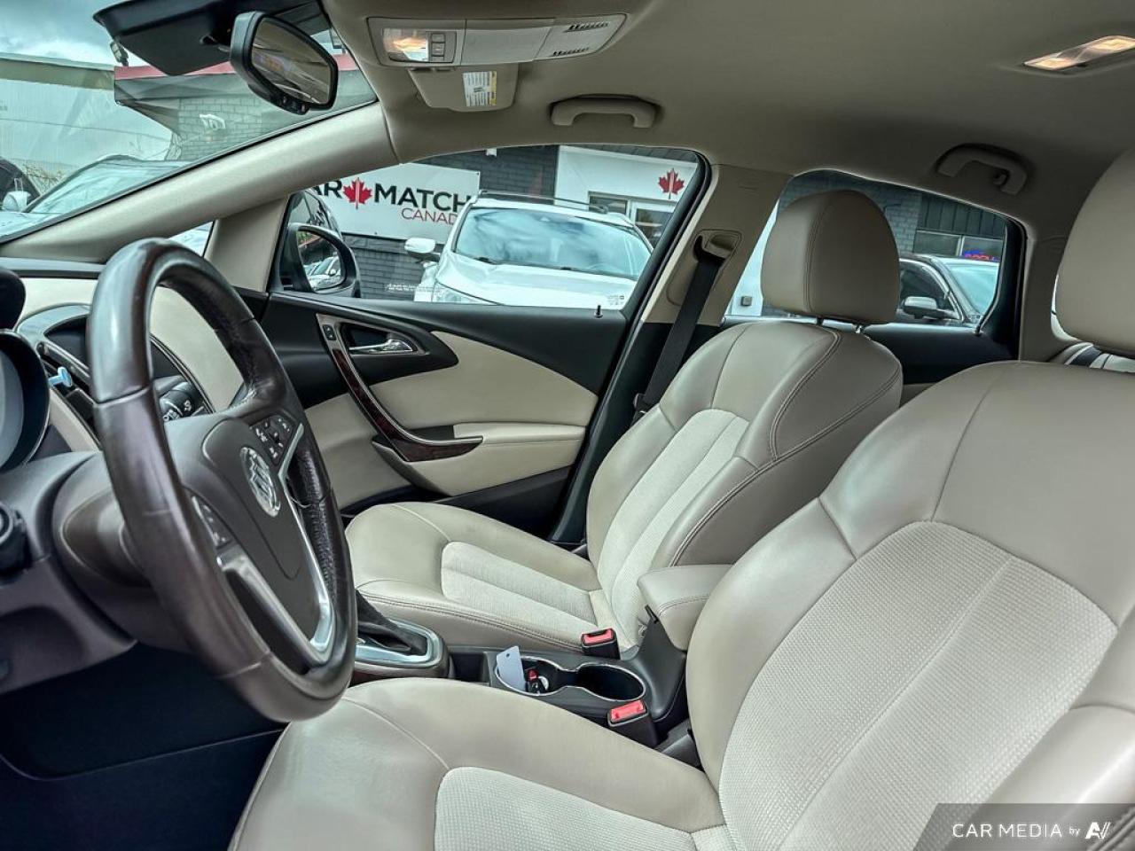 2015 Buick Verano NO ACCIDENTS / LEATHER / REAR CAM / DUAL CLIMATE - Photo #11
