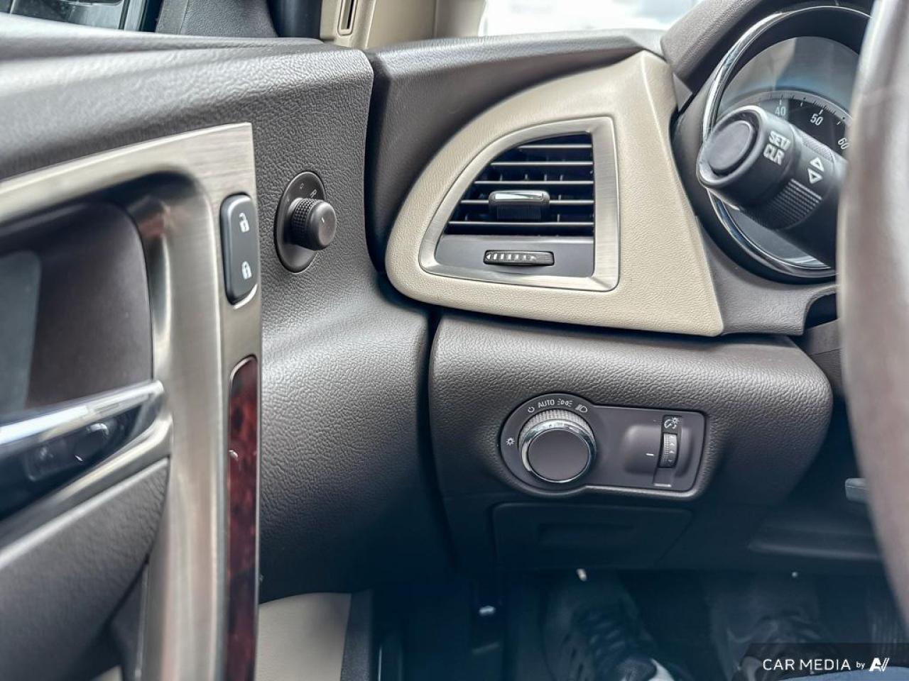 2015 Buick Verano NO ACCIDENTS / LEATHER / REAR CAM / DUAL CLIMATE - Photo #15