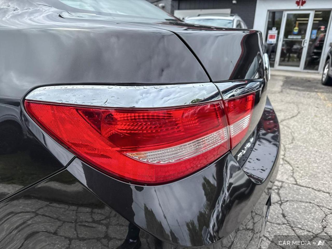 2015 Buick Verano NO ACCIDENTS / LEATHER / REAR CAM / DUAL CLIMATE - Photo #9