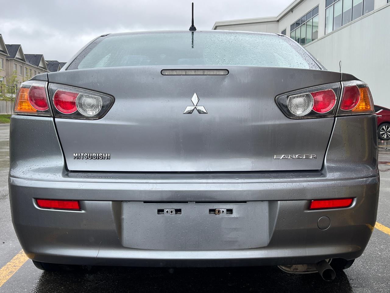 2015 Mitsubishi Lancer SE - Photo #5