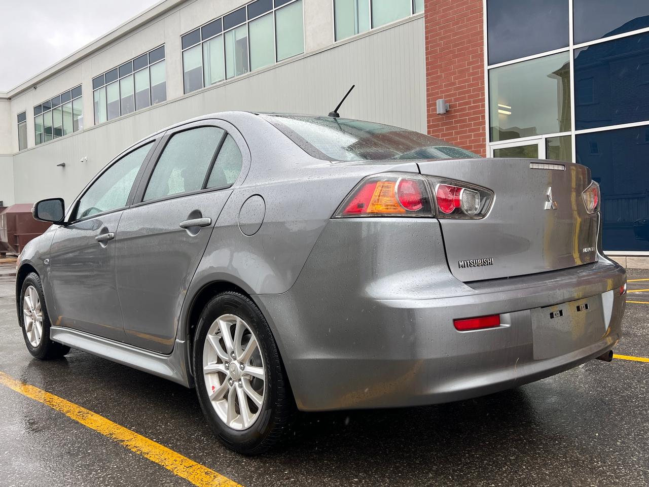 2015 Mitsubishi Lancer SE - Photo #4