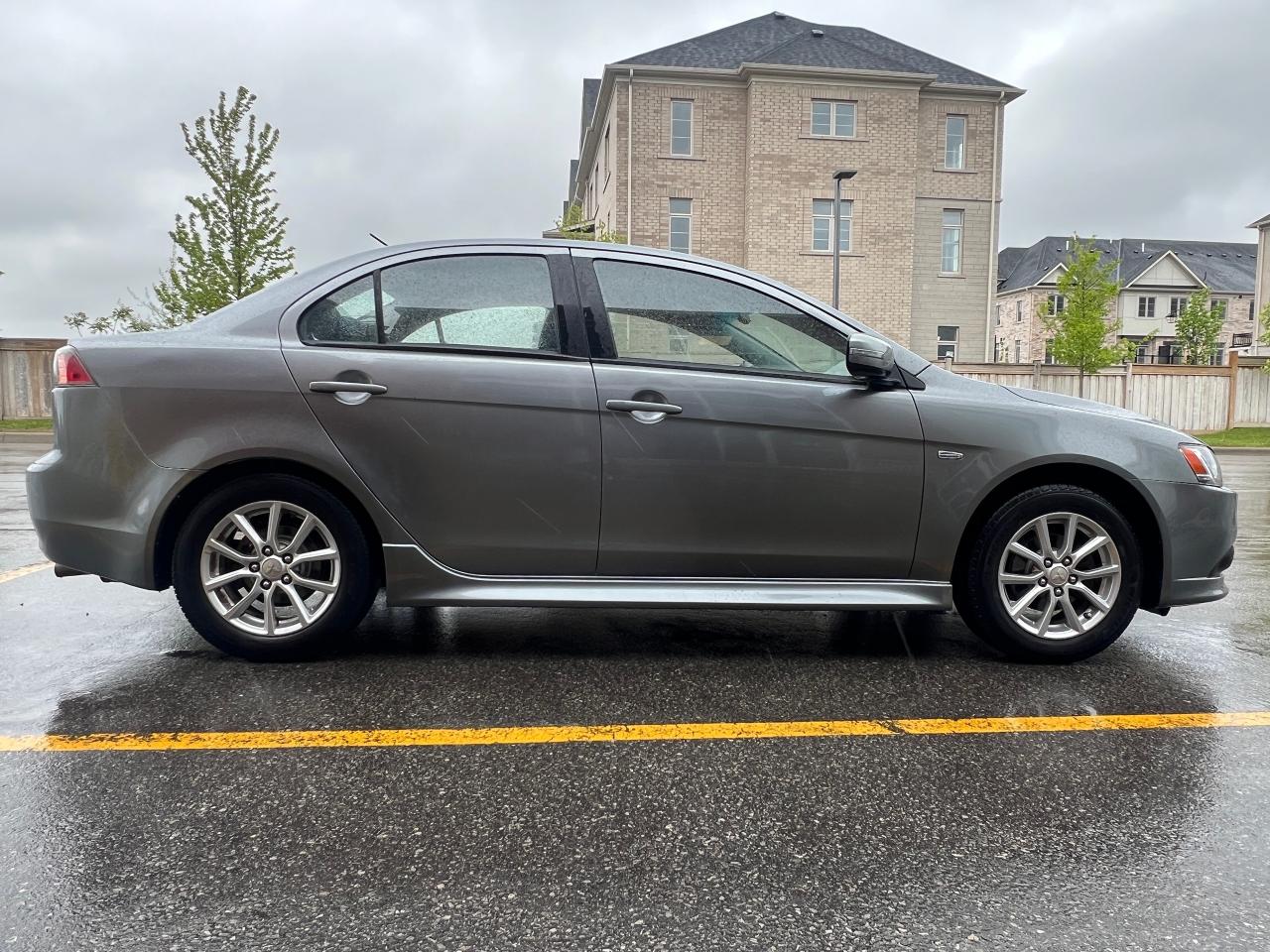 2015 Mitsubishi Lancer SE - Photo #7