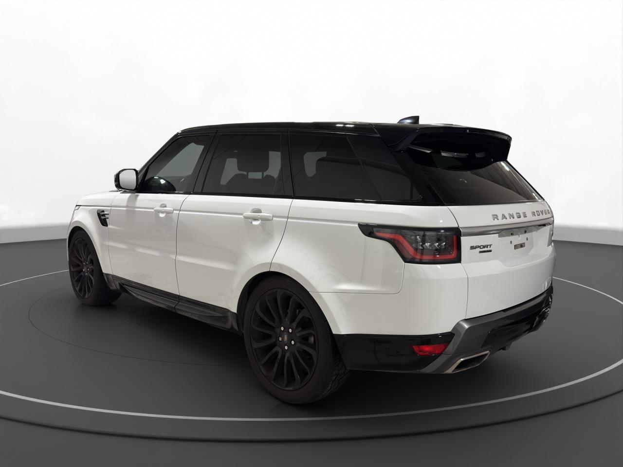 2018 Land Rover Range Rover Sport HSE - Photo #6