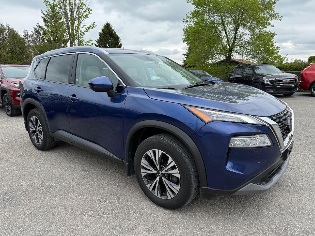 Used 2021 Nissan Rogue SV Sunroof! Leather! AutoStart! for sale in Kemptville, ON