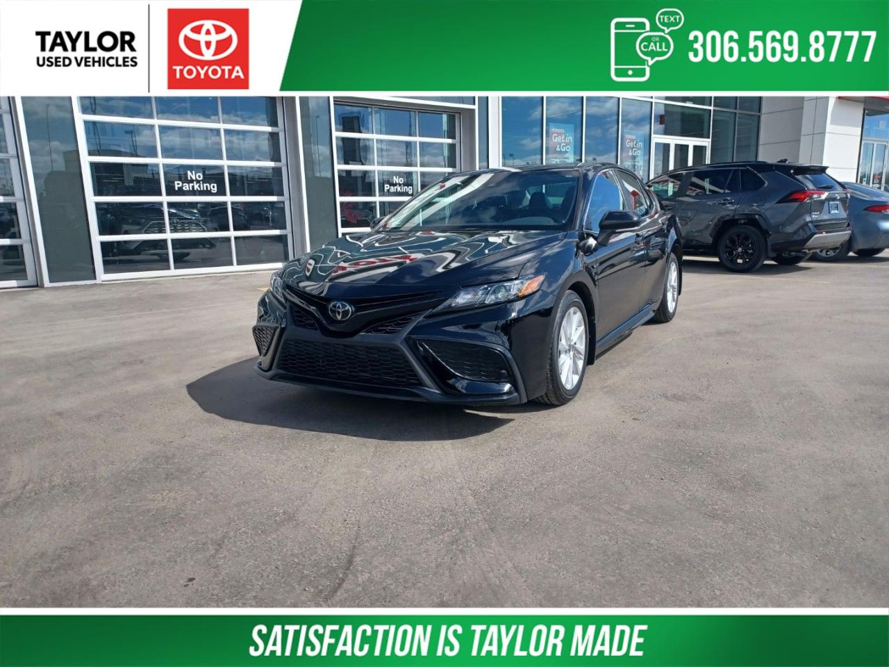 Used 2022 Toyota Camry SE for sale in Regina, SK