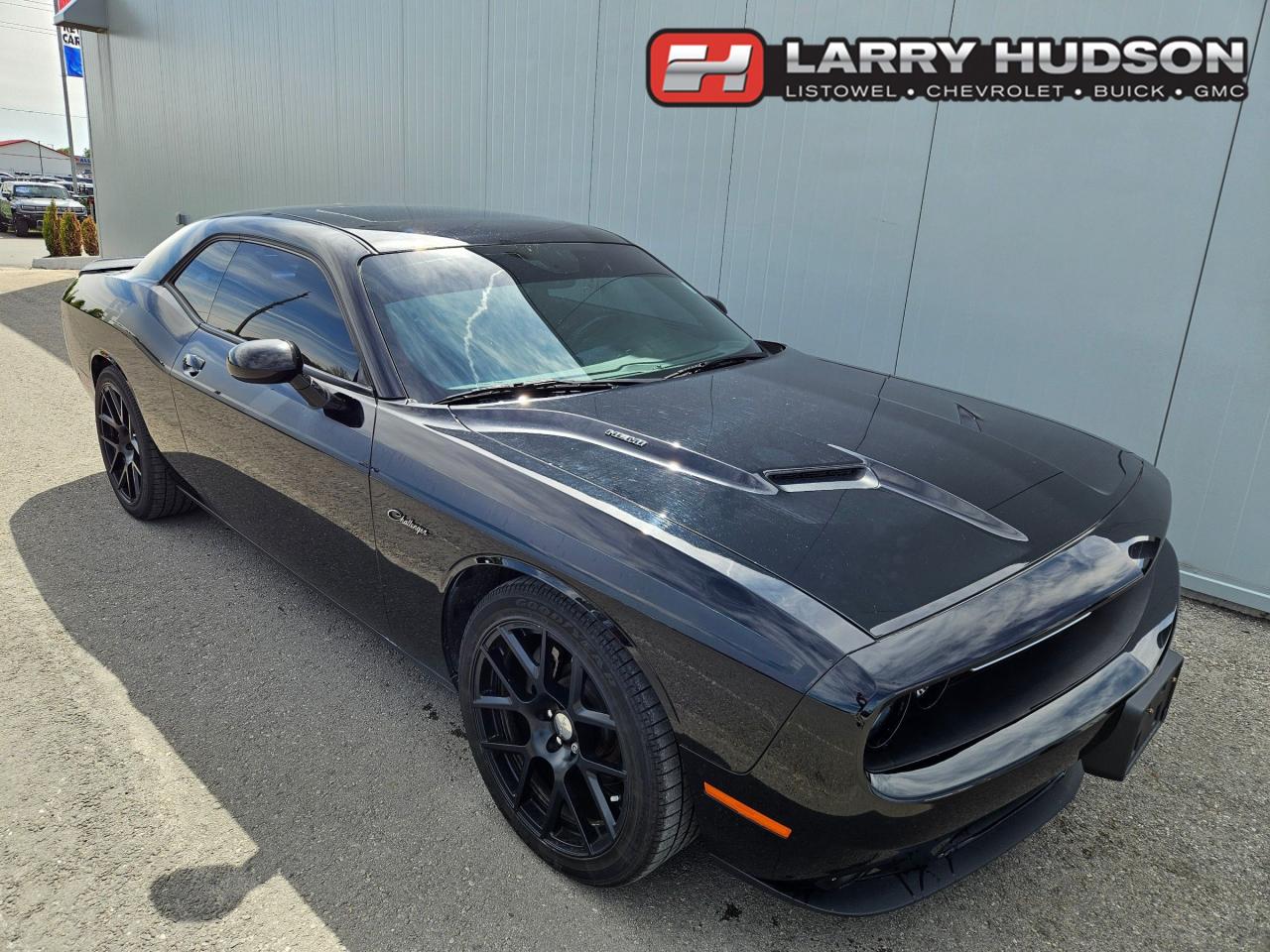 Used 2015 Dodge Challenger SXT Plus or R/T R/T | Leather | Navigation | Sunroof | 20