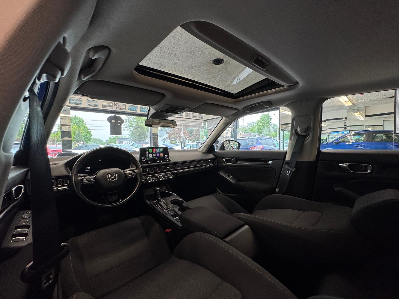 2022 Honda Civic EX+Blind Spot+Roof+ONE OWNER+CLEAN CARFAX Photo3