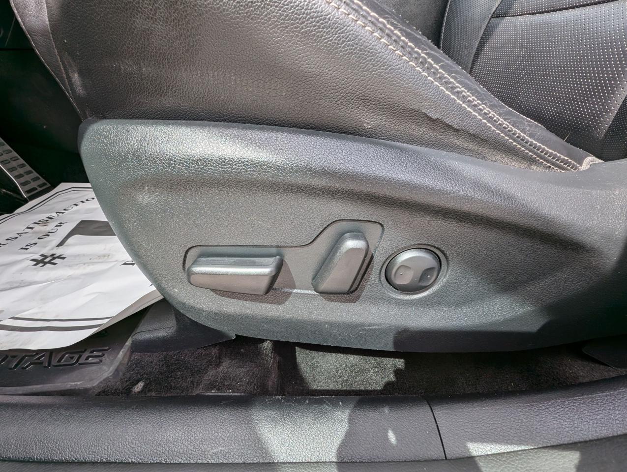 2017 Kia Sportage SX Turbo | Cooled Seats | Android Auto | MB - Photo #14