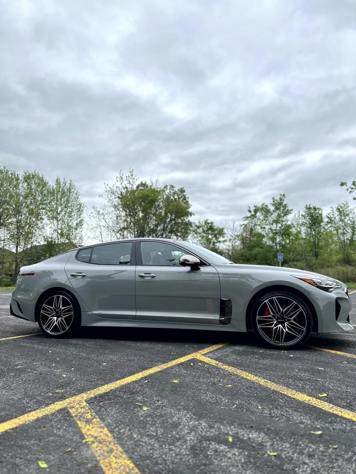 2023 Kia Stinger GT Elite AWD w/Suede Package - Photo #8