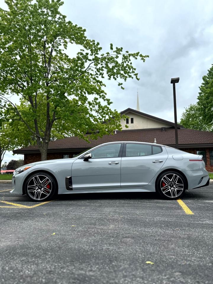 2023 Kia Stinger GT Elite AWD w/Suede Package - Photo #3