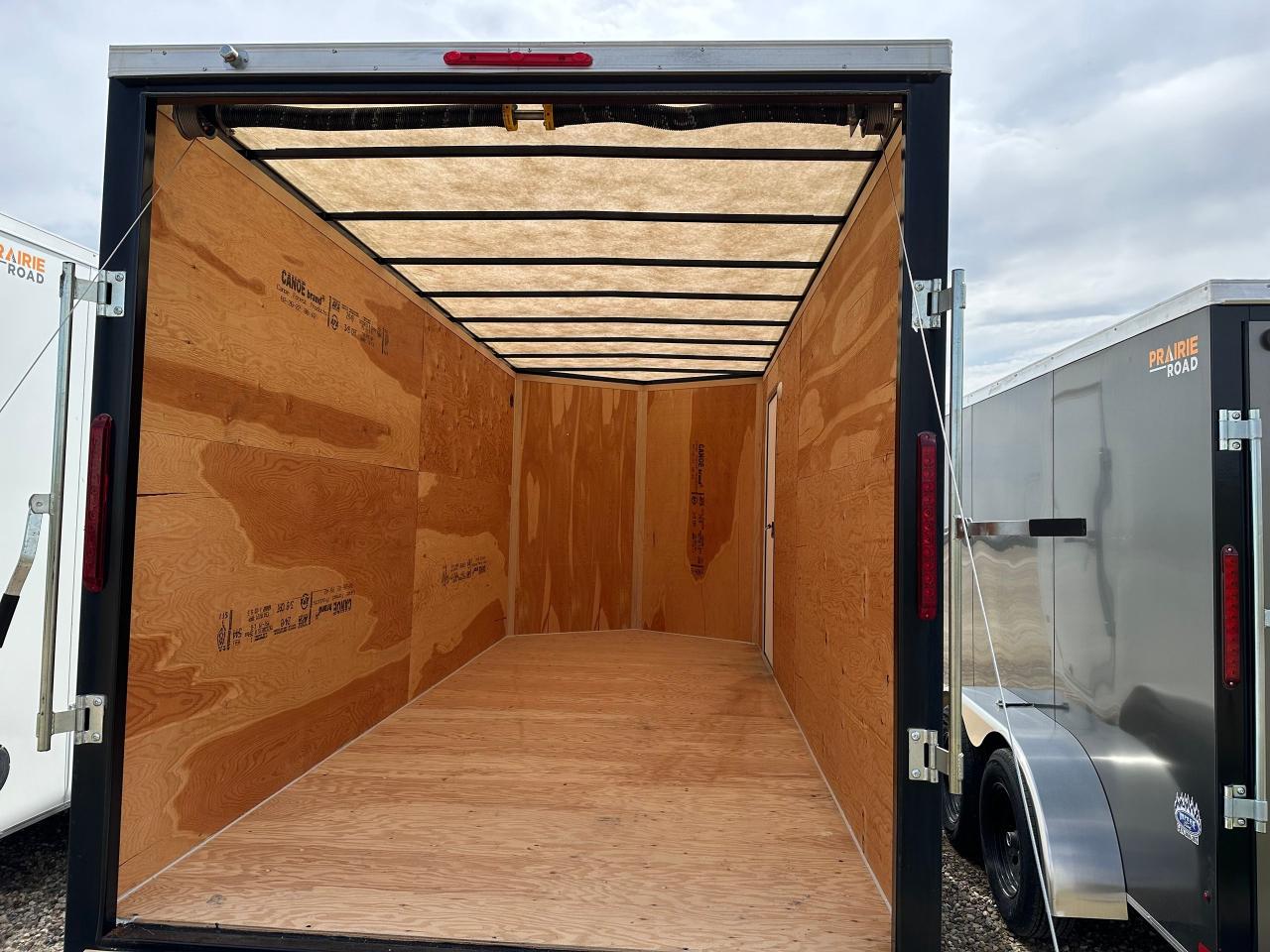 2023 Rainbow Trailer 7' X 16' Rainbow Excursion Ramp Door Photo4