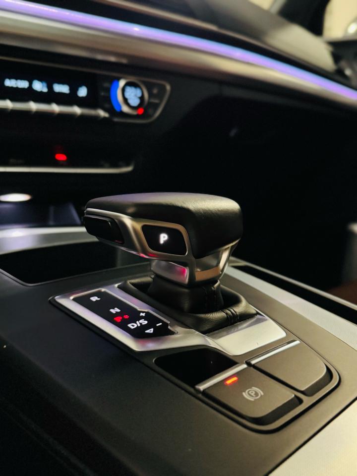 2021 Audi Q5 Technik - Photo #14