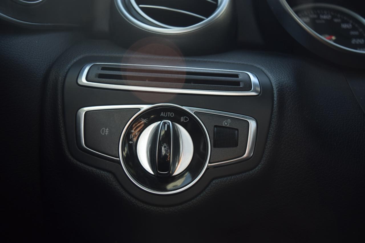 2015 Mercedes-Benz C-Class C300 4MATIC Sedan - Photo #16