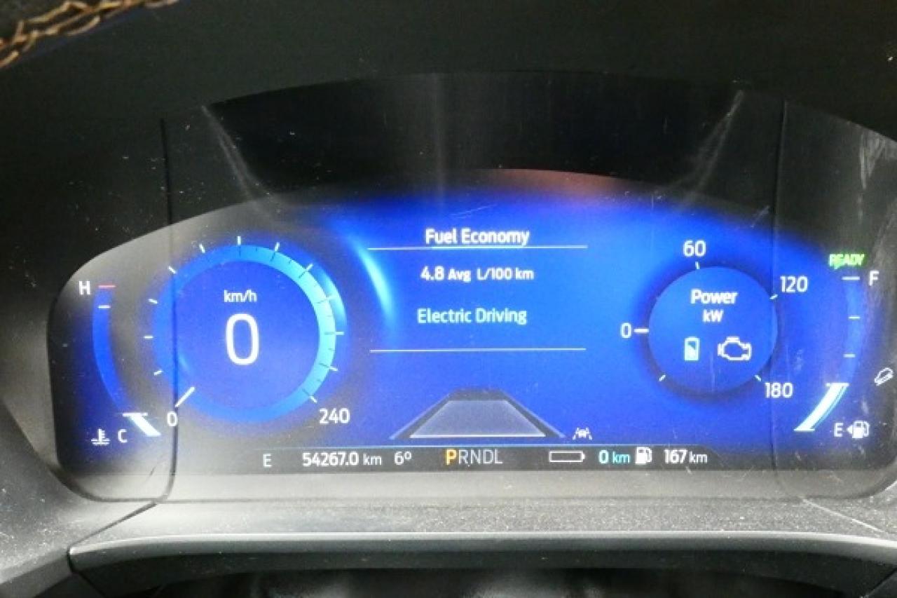 2022 Ford Escape Titanium Plug-In Hybrid w/Htd L, pano S/R, NAV,BUC - Photo #13