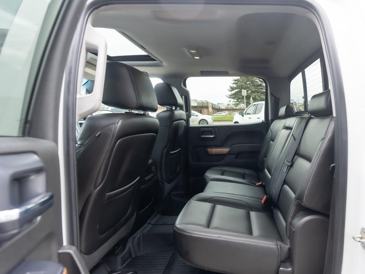 2015 Chevrolet Silverado 1500 LTZ Photo18