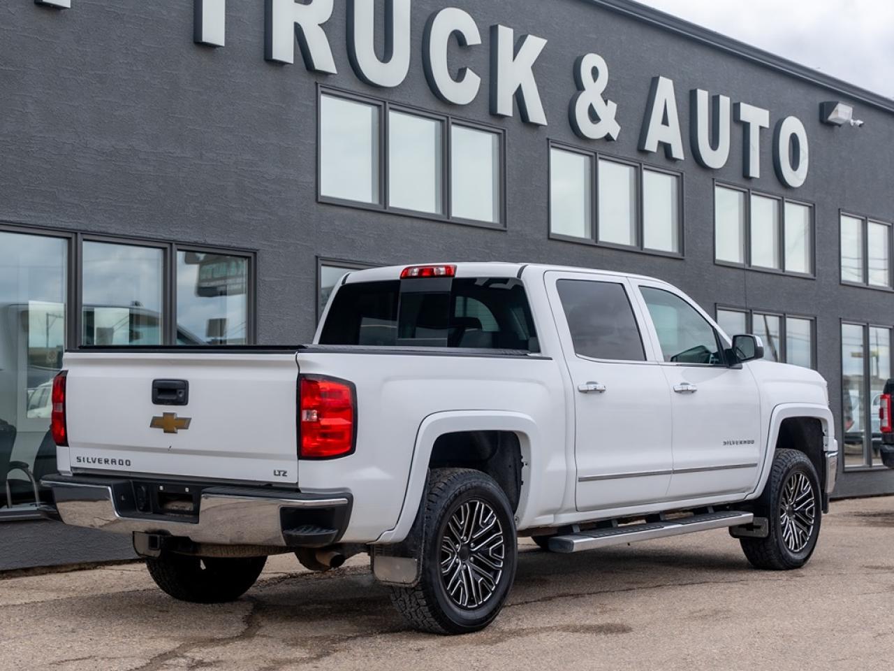 2015 Chevrolet Silverado 1500 LTZ Photo5