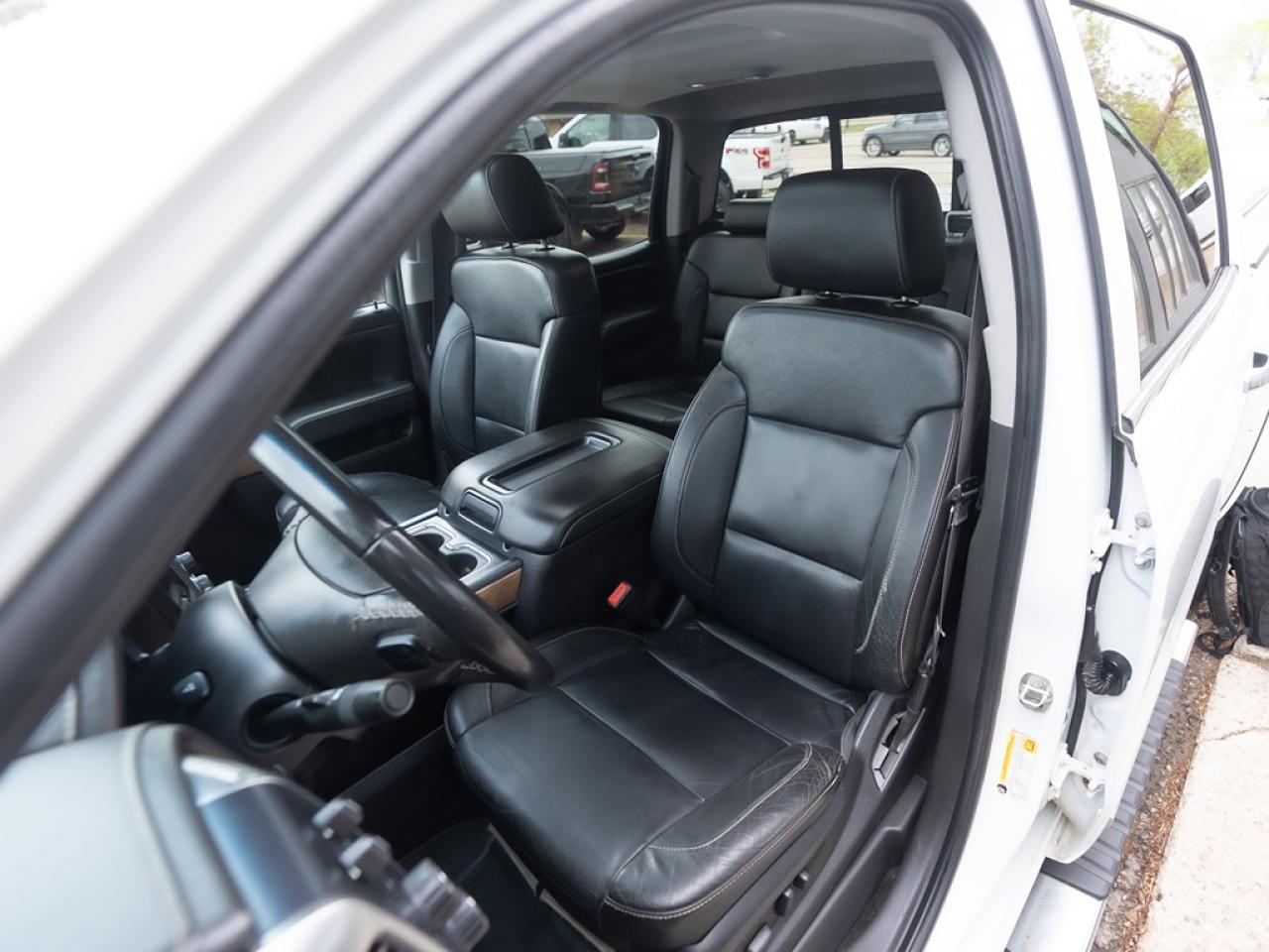 2015 Chevrolet Silverado 1500 LTZ Photo17