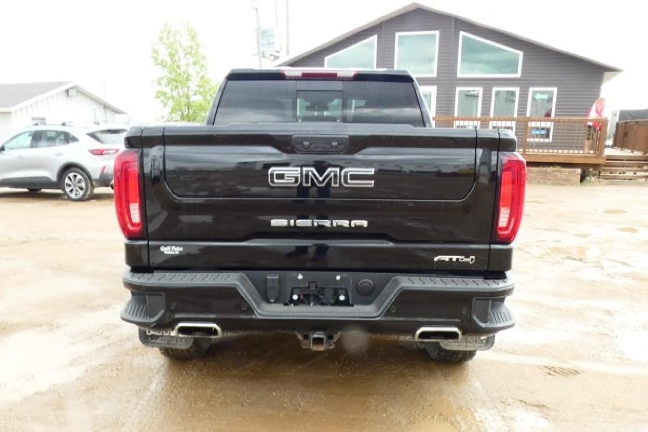 2023 GMC Sierra 1500 AT4 6.2L V8 w/H&C L, S/R, NAV rdy, BUC - Photo #7
