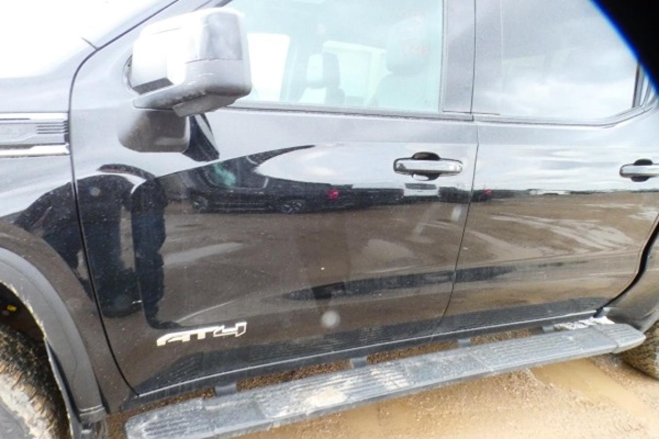 2023 GMC Sierra 1500 AT4 6.2L V8 w/H&C L, S/R, NAV rdy, BUC - Photo #28
