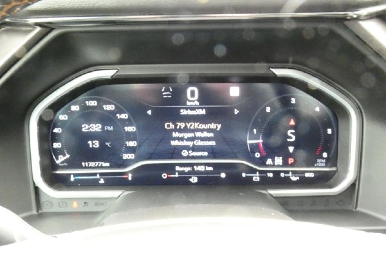 2023 GMC Sierra 1500 AT4 6.2L V8 w/H&C L, S/R, NAV rdy, BUC - Photo #12