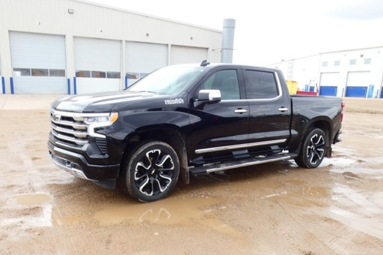2024 Chevrolet Silverado 1500 High Country w/H&C l, S/R, NAV, RVM+BUC, HUD - Photo #2